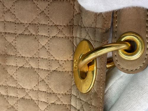 Christian Dior（クリスチャン ディオール）Christian Dior (クリスチャン ディオール) ハンドバッグ ベージュの古着・服飾アイテム