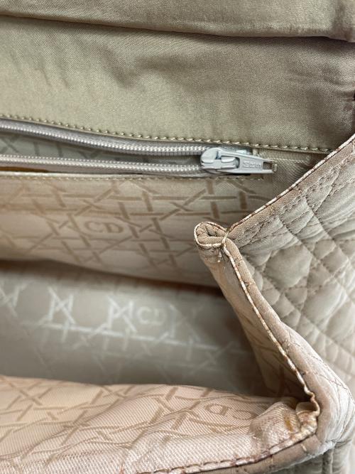 Christian Dior（クリスチャン ディオール）Christian Dior (クリスチャン ディオール) ハンドバッグ ベージュの古着・服飾アイテム