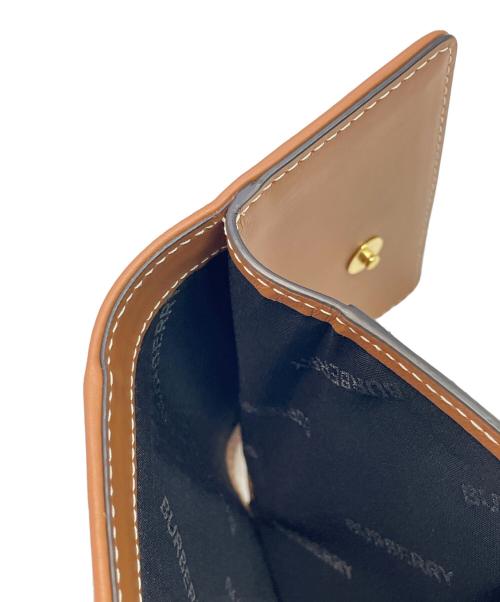 BURBERRY（バーバリー）BURBERRY (バーバリー) 3つ折り財布 ベージュ×ブラウンの古着・服飾アイテム