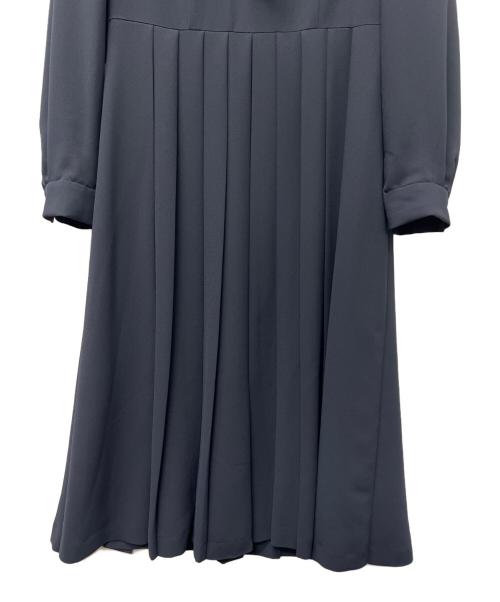 CELFORD（セルフォード）CELFORD (セルフォード) ボータイプリーツワンピース ネイビー サイズ:３６の古着・服飾アイテム