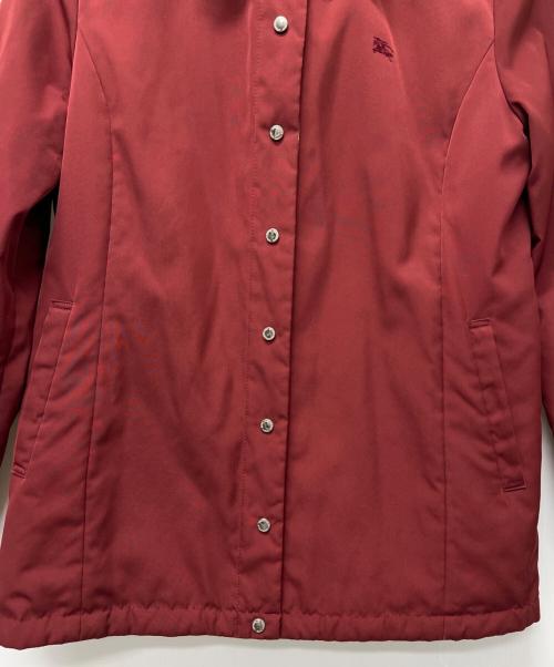 BURBERRY BLUE LABEL（バーバリー ブルー レーベル）BURBERRY BLUE LABEL (バーバリー ブルー レーベル) フーデッドジャケット レッド サイズ:38の古着・服飾アイテム