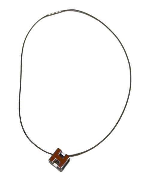 HERMES（エルメス）HERMES (エルメス) カージュドアッシュ Hキューブネックレス シルバー×オレンジの古着・服飾アイテム