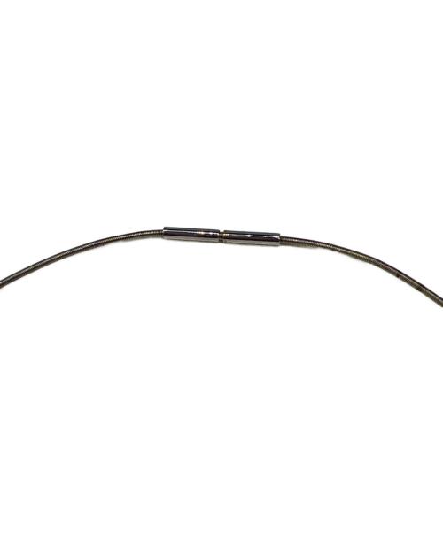 HERMES（エルメス）HERMES (エルメス) カージュドアッシュ Hキューブネックレス シルバー×オレンジの古着・服飾アイテム