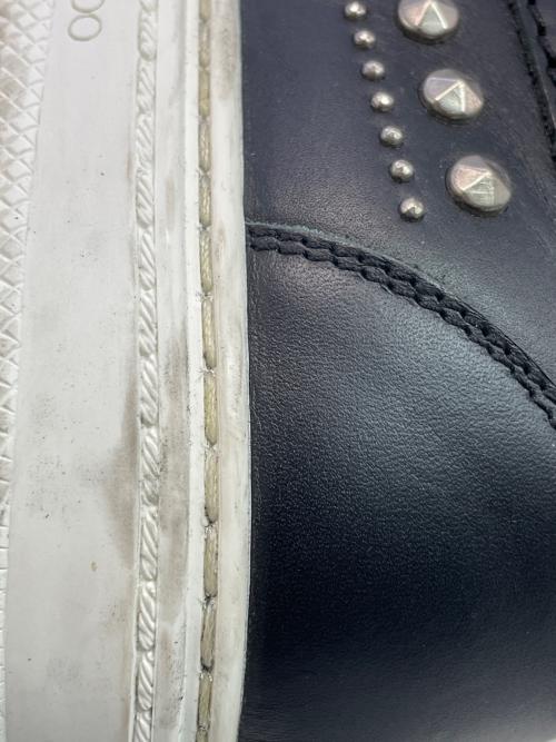 JIMMY CHOO（ジミーチュウ）JIMMY CHOO (ジミーチュウ) レザースリッポン ブラック×ホワイト サイズ:SIZE 40の古着・服飾アイテム