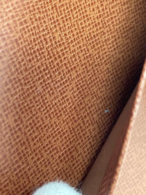 LOUIS VUITTON（ルイ ヴィトン）LOUIS VUITTON (ルイ ヴィトン) 2つ折り財布 ブラウンの古着・服飾アイテム