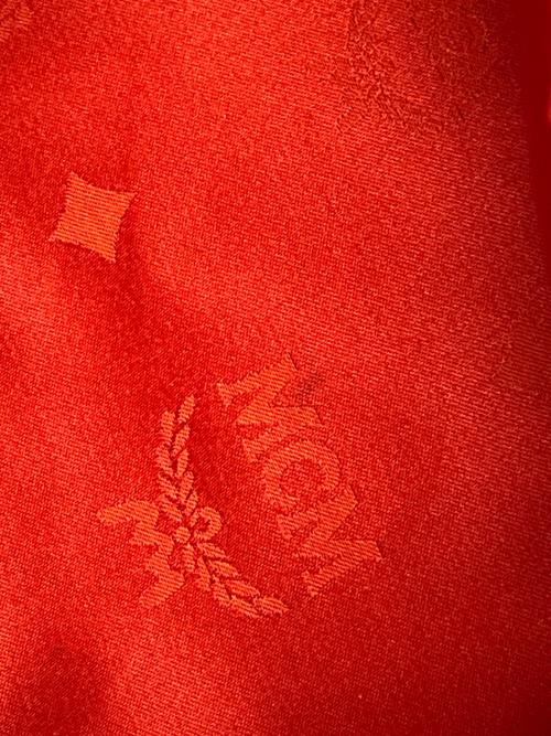 MCM（エムシーエム）MCM (エムシーエム) スタッズリュック レッドの古着・服飾アイテム