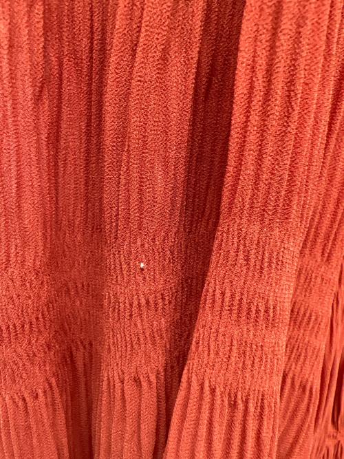 Ameri（アメリ）Ameri (アメリ) SHIRRING PLEATS DRESS レッド サイズ:Mの古着・服飾アイテム