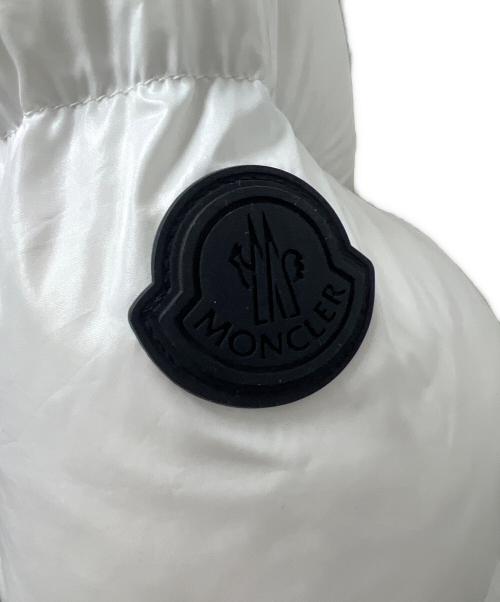 MONCLER（モンクレール）MONCLER (モンクレール) ダウンジャケット ホワイト サイズ:２の古着・服飾アイテム