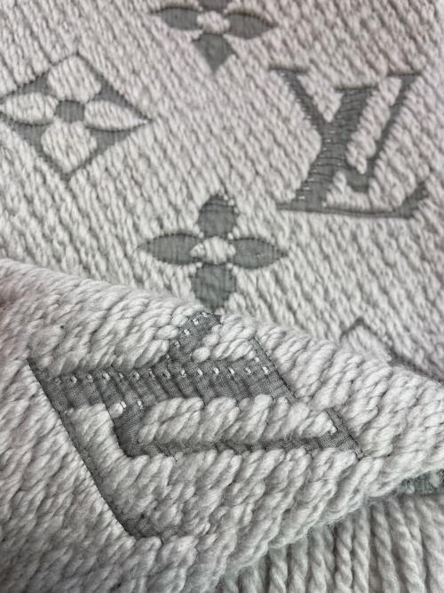 LOUIS VUITTON（ルイ ヴィトン）LOUIS VUITTON (ルイ ヴィトン) エシャルプ・ロゴマニア ライトグレーの古着・服飾アイテム