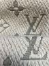 中古・古着 LOUIS VUITTON (ルイ ヴィトン) エシャルプ・ロゴマニア ライトグレー：20000円