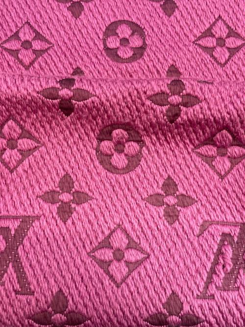 LOUIS VUITTON（ルイ ヴィトン）LOUIS VUITTON (ルイ ヴィトン) エシャルプ・ロゴマニア ピンクの古着・服飾アイテム