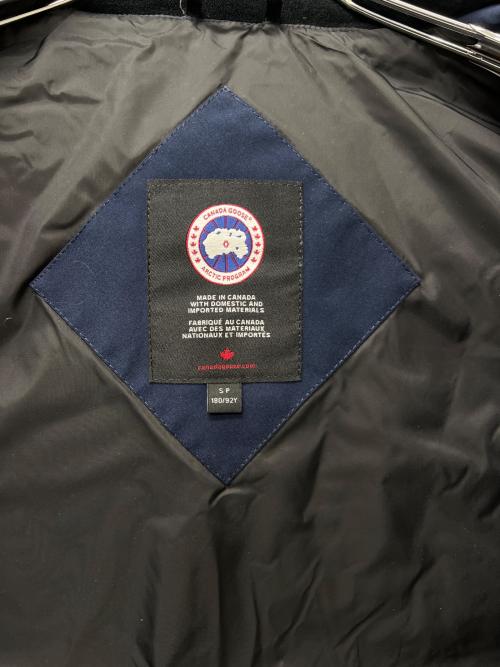 CANADA GOOSE（カナダグース）CANADA GOOSE (カナダグース) ダウンベスト ネイビー サイズ:Ｓの古着・服飾アイテム