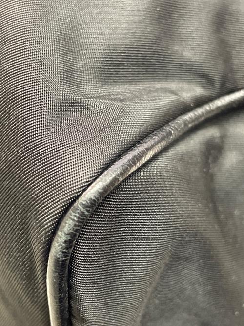 PRADA（プラダ）PRADA (プラダ) ワンショルダーバッグ ブラックの古着・服飾アイテム