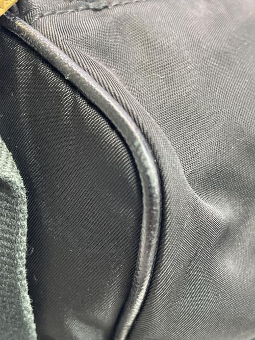 PRADA（プラダ）PRADA (プラダ) ワンショルダーバッグ ブラックの古着・服飾アイテム
