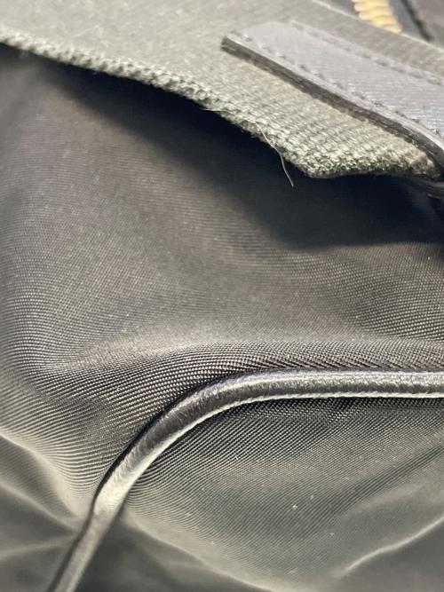 PRADA（プラダ）PRADA (プラダ) ワンショルダーバッグ ブラックの古着・服飾アイテム