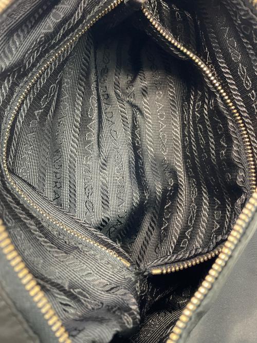 PRADA（プラダ）PRADA (プラダ) ワンショルダーバッグ ブラックの古着・服飾アイテム
