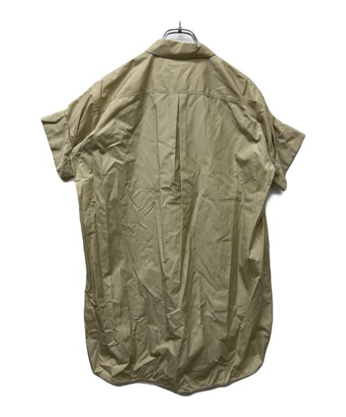 LORO PIANA（ロロピアーナ）LORO PIANA (ロロピアーナ) 半袖ロングシャツ ベージュ サイズ:３８の古着・服飾アイテム