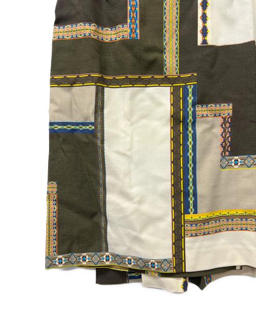 ETRO（エトロ）ETRO (エトロ) ミディスカート ベージュ×カーキ サイズ:３６の古着・服飾アイテム