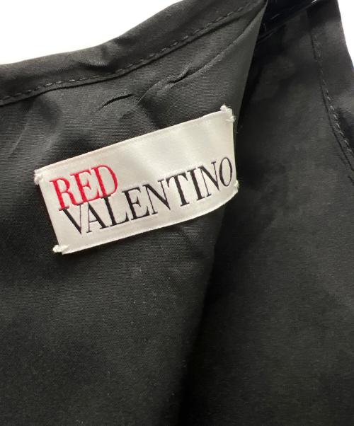 RED VALENTINO（レッドヴァレンティノ）RED VALENTINO (レッドヴァレンティノ) ノースリーブ・キャミソールワンピース ブラック×ホワイト サイズ:３８の古着・服飾アイテム