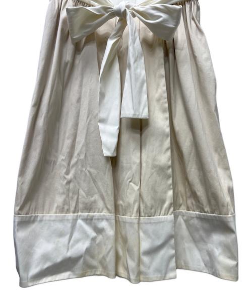 PRADA（プラダ）PRADA (プラダ) 半袖ワンピース ベージュ×アイボリー サイズ:３８の古着・服飾アイテム