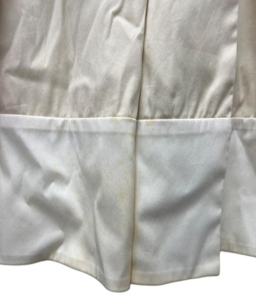 PRADA（プラダ）PRADA (プラダ) 半袖ワンピース ベージュ×アイボリー サイズ:３８の古着・服飾アイテム