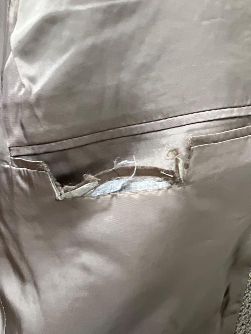 GIORGIO ARMANI（ジョルジョアルマーニ）GIORGIO ARMANI (ジョルジョアルマーニ) ジャケット ベージュ サイズ:不明の古着・服飾アイテム