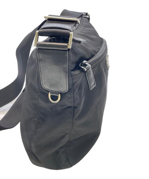 PRADA（プラダ）PRADA (プラダ) ナイロンショルダーバッグ ブラックの古着・服飾アイテム