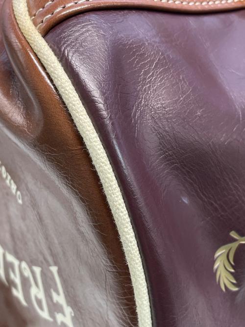FRED PERRY（フレッドペリー）FRED PERRY (フレッドペリー) バレルバッグ ブラウンの古着・服飾アイテム