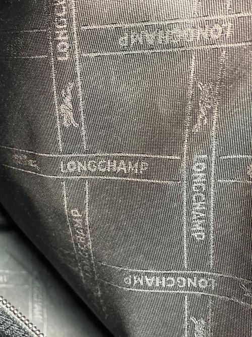 LONGCHAMP（ロンシャン）LONGCHAMP (ロンシャン) クロコ型押しレザーハンドバッグ ブラックの古着・服飾アイテム