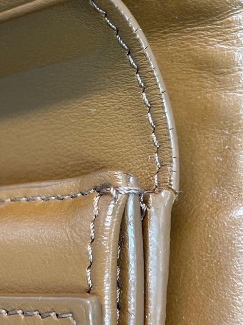 CELINE（セリーヌ）CELINE (セリーヌ) 3つ折り財布 ブラウンの古着・服飾アイテム