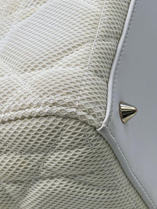 Christian Dior（クリスチャン ディオール）Christian Dior (クリスチャン ディオール) 2WAYバッグ アイボリーの古着・服飾アイテム