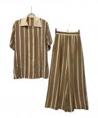 Chloeクロエ）の古着「セットアップ」｜ベージュ×ホワイト