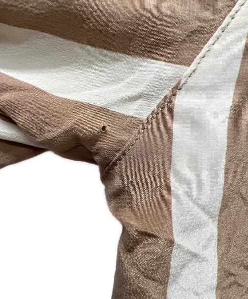 Chloe（クロエ）Chloe (クロエ) セットアップ ベージュ×ホワイト サイズ:３８の古着・服飾アイテム