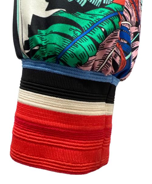 Emilio Pucci（エミリオ プッチ）Emilio Pucci (エミリオ プッチ) ボンバージャケット マルチカラー サイズ:3６の古着・服飾アイテム