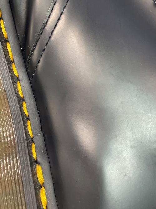 Dr.Martens（ドクターマーチン）Dr.Martens (ドクターマーチン) レースアップシューズ ブラック サイズ:UK8の古着・服飾アイテム