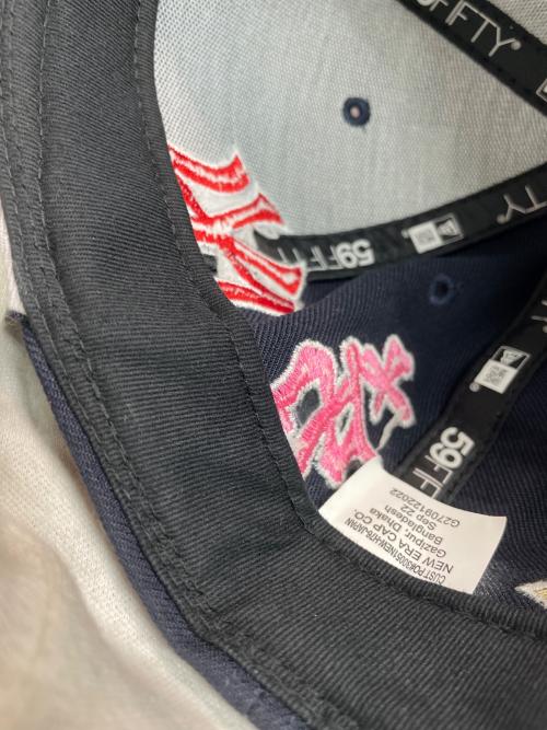 SUPREME（シュプリーム）SUPREME (シュプリーム) New Era (ニューエラ) キャップ ネイビーの古着・服飾アイテム