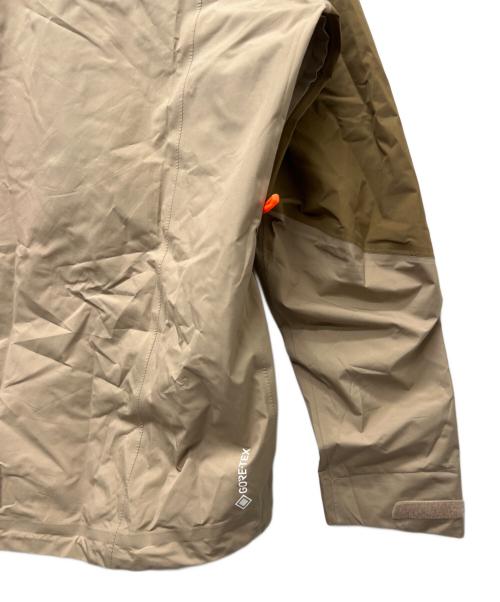 MAMMUT（マムート）MAMMUT (マムート) マウンテンパーカー ベージュ×ブラウン サイズ:Ｓの古着・服飾アイテム