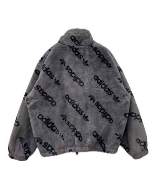 adidas（アディダス）adidas (アディダス) トーナル総柄プリント ファージャケット グレー サイズ:Ｓの古着・服飾アイテム