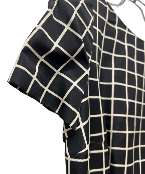 PRADA（プラダ）PRADA (プラダ) 半袖ワンピース ブラック×ホワイト サイズ:３６の古着・服飾アイテム
