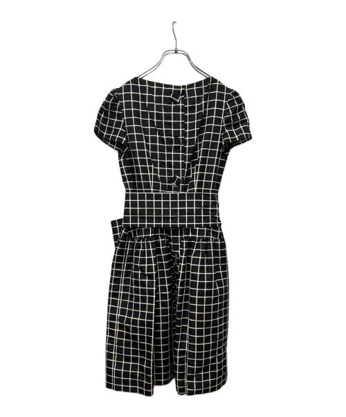 PRADA（プラダ）PRADA (プラダ) 半袖ワンピース ブラック×ホワイト サイズ:３６の古着・服飾アイテム