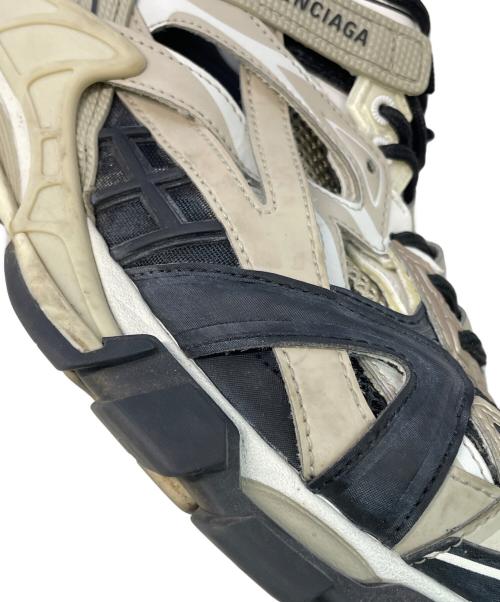 BALENCIAGA（バレンシアガ）BALENCIAGA (バレンシアガ) Track2 ベージュ サイズ:JP27.5の古着・服飾アイテム