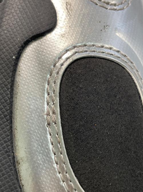 NIKE（ナイキ）NIKE (ナイキ) WMNS AIR MAX MUSE BLACK/METALLIC SILVER スニーカー シルバー×ブラック サイズ:cm27.5の古着・服飾アイテム