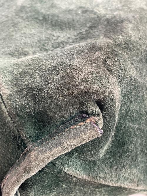 FENDI（フェンディ）FENDI (フェンディ) スエードバッグ グリーンの古着・服飾アイテム