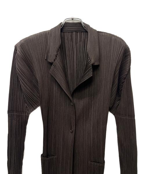 PLEATS PLEASE（プリーツプリーズ）PLEATS PLEASE (プリーツプリーズ) プリーツジャケット ブラウン サイズ:３の古着・服飾アイテム