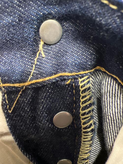 LEVI'S（リーバイス）LEVI'S (リーバイス) デニムパンツ ブルー サイズ:３０の古着・服飾アイテム