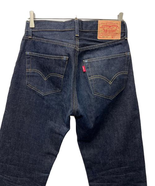 LEVI'S（リーバイス）LEVI'S (リーバイス) デニムパンツ ブルー サイズ:３０の古着・服飾アイテム
