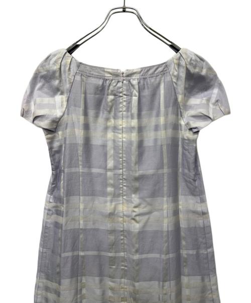 BURBERRY LONDON（バーバリーロンドン）BURBERRY LONDON (バーバリーロンドン) 半袖ワンピース ラベンダー サイズ:４０の古着・服飾アイテム