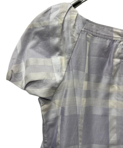 BURBERRY LONDON（バーバリーロンドン）BURBERRY LONDON (バーバリーロンドン) 半袖ワンピース ラベンダー サイズ:４０の古着・服飾アイテム