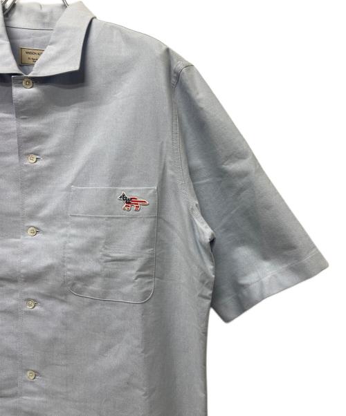 maison kitsune（メゾンキツネ）maison kitsune (メゾンキツネ) 半袖シャツ スカイブルー サイズ:３９の古着・服飾アイテム