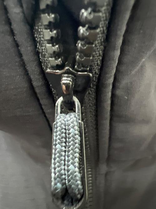 ARC'TERYX（アークテリクス）ARC'TERYX (アークテリクス) ATOM AR JACKET ブラック サイズ:Ｌの古着・服飾アイテム